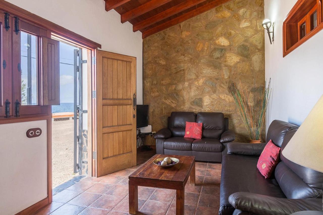 Villa Casa Costera Playa De Tasarte San Nicolás Esterno foto